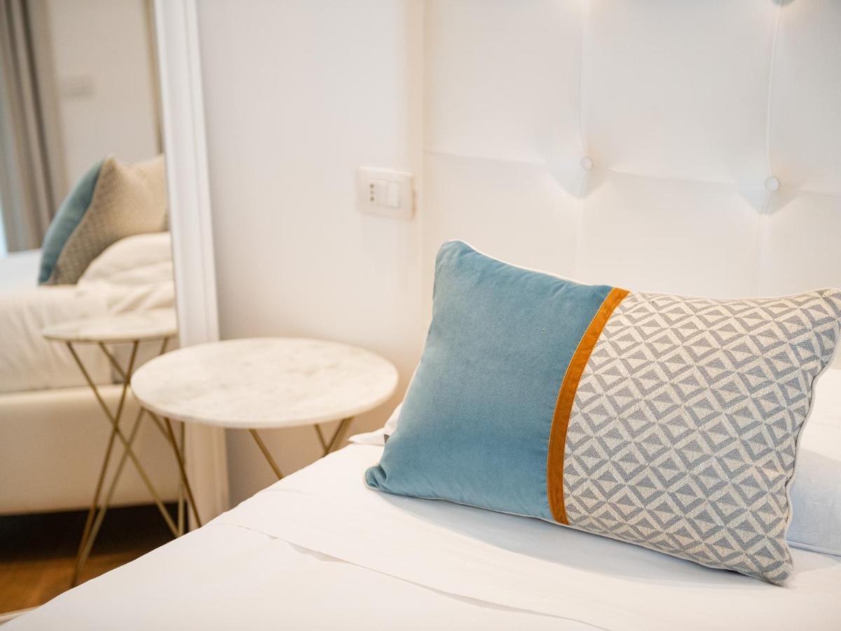 Pley Boutique Del Centro Hotell Cagliari Eksteriør bilde